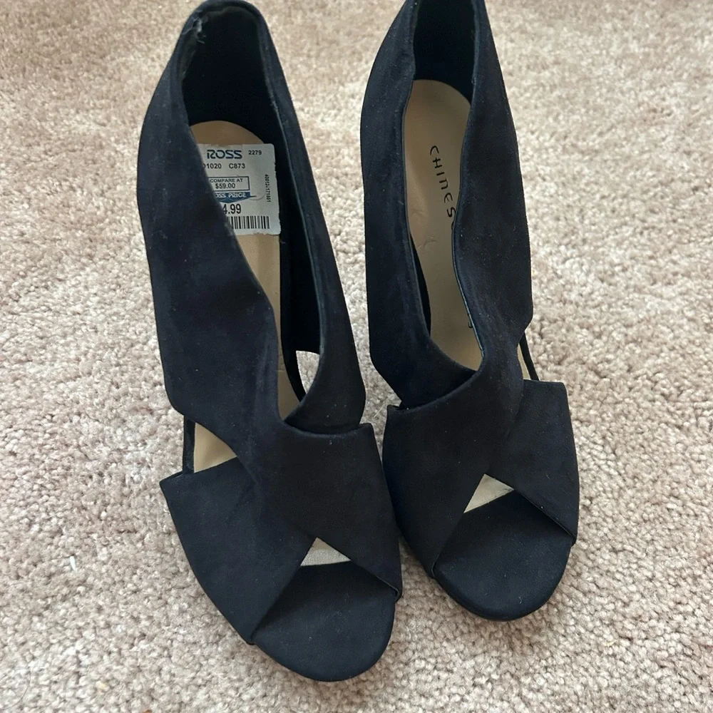 Chic Black Open-Toe Heels - Picture 1 of 5